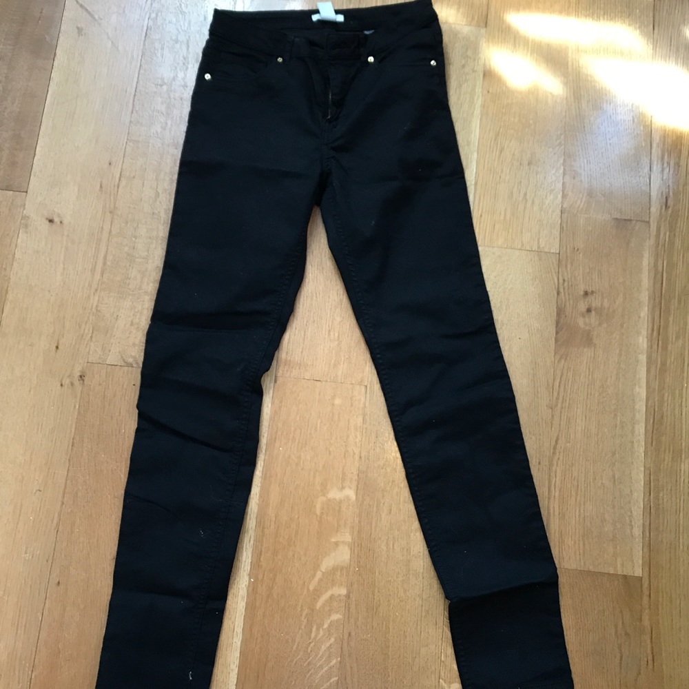 Black Skinny Jeans